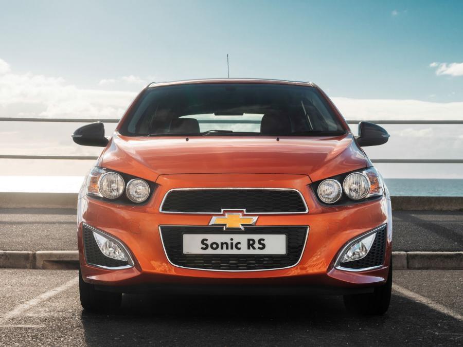  Chevrolet Sonic RS 2013 года  (ZA) (фото 13 из 13)